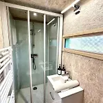 Vakantiehuis Les 1000 Ailes-experience Unique Dans Hutte Le Crotoy