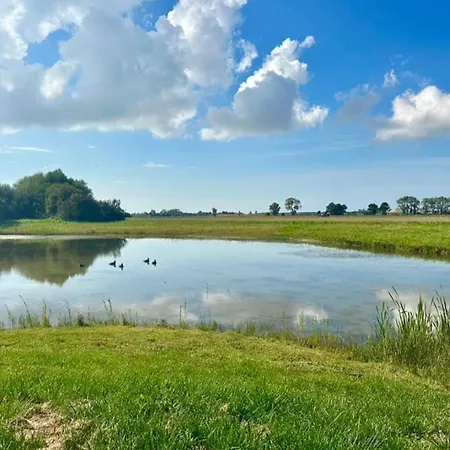 Holiday home Les 1000 Ailes-experience Unique Dans Hutte